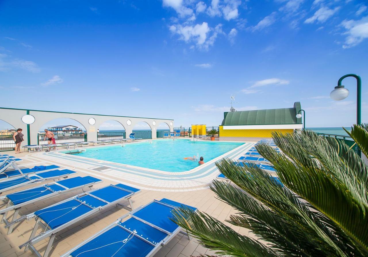 Cristoforo Colombo Appartement Caorle Buitenkant foto