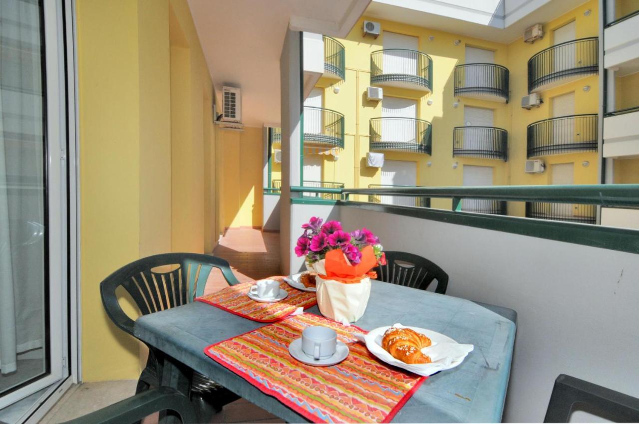 Cristoforo Colombo Appartement Caorle Buitenkant foto